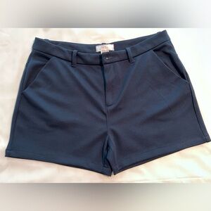 Women’s Stella Parker shorts